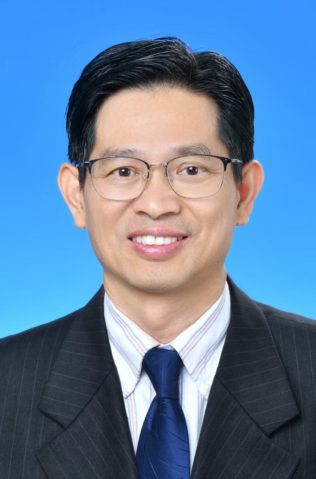 董瑛